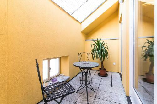 Attic Apartment By Wenceslas Square