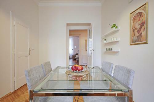 Apartment In The Heart Of Prague