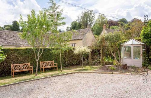 Willow Tree Cottage
