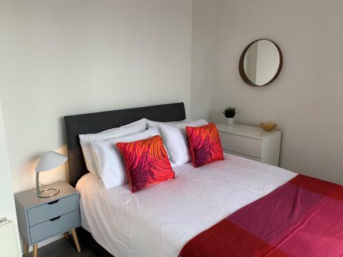Apartamento Chertsey - Beautiful 2 Bedroom Penthouse