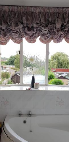 Bed & Breakfast North Close