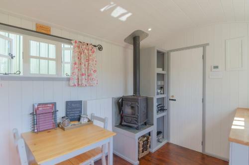 Apartamento Shepherds Hut On A Cotswold Farm Near Castle Combe