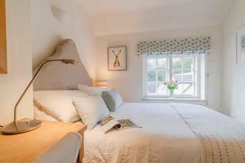 2 Manor Lodge Cottages