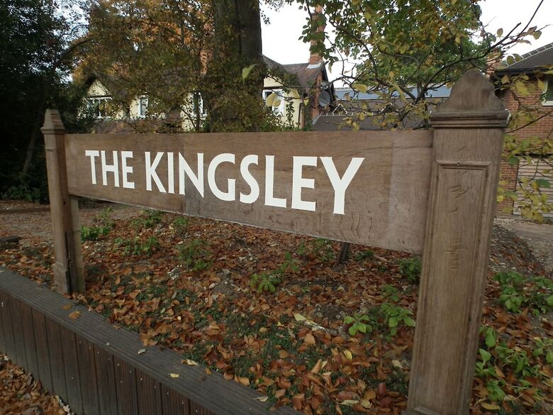 Bed & Breakfast The Kingsley At Eversley