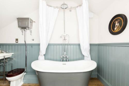 Exceptional, Boutique Retreat Bath Road Cheltenham