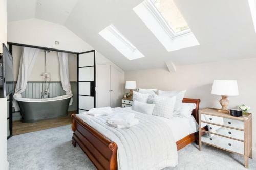 Exceptional, Boutique Retreat Bath Road Cheltenham