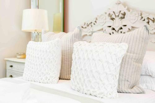 Exceptional, Boutique Retreat Bath Road Cheltenham