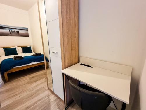 Apartamento Newly Refurbished Flat In Central Cheltenham +private Patio
