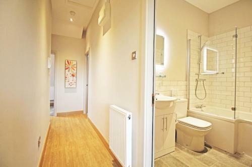 Hunters Walk - Luxury Central Chester Apartment - Free Parking