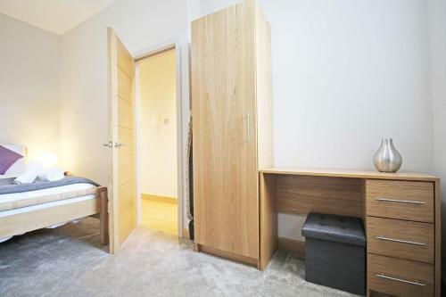 Hunters Walk - Luxury Central Chester Apartment - Free Parking