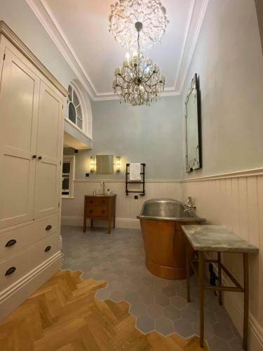 Apartamento Ch1 Boutique Stays - Roman Bath Suite