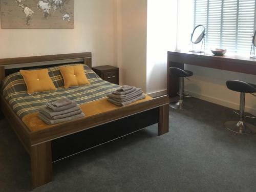 Luxury 1 Bed Apartment In City Centre With Parking
