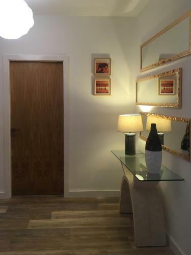 Luxury 1 Bed Apartment In City Centre With Parking