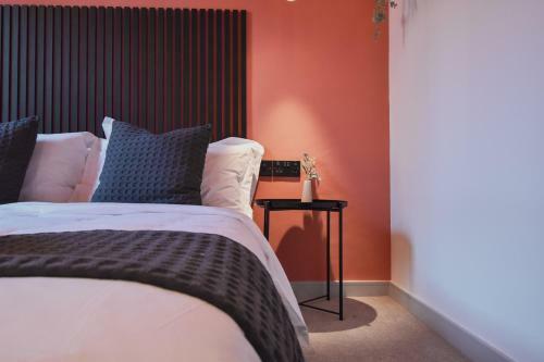 Central Stays - Luxury 3 Bedroom House In Central Chester
