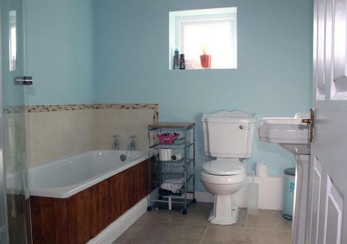 Hidden Gem Apartment In Sleepy Durham Village.