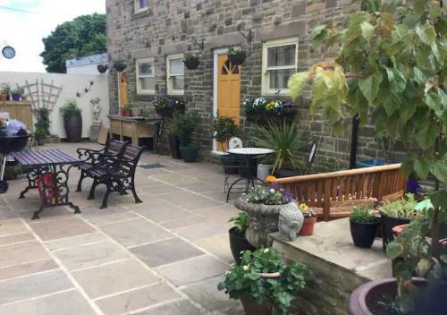 Hidden Gem Apartment In Sleepy Durham Village.