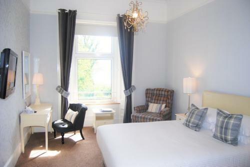 Hostal Kingswood Hotel