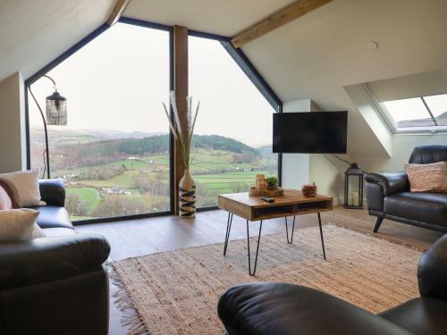 Tyn Llwyn Barn