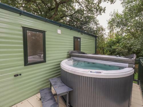 20 Curlew Corner