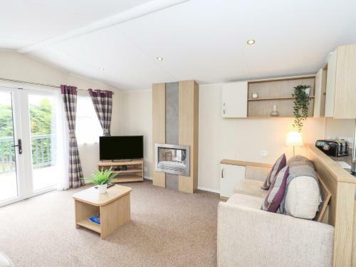 20 Curlew Corner