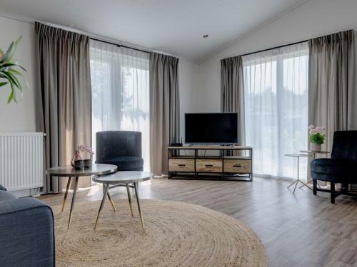 Modern Chalet With Bathtub, In The Brabant Kempen