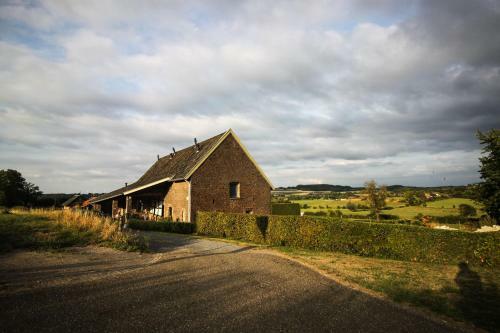 Hoeve "doodleger"