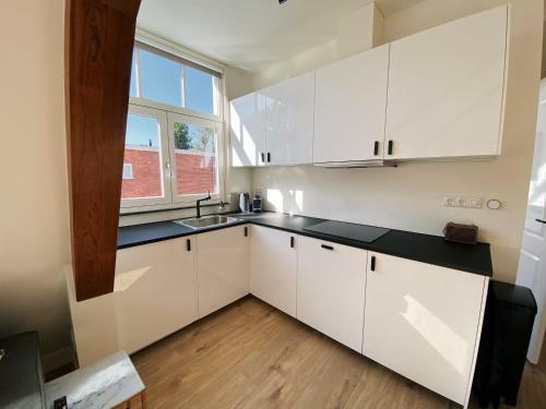 Apartamento Luxurious Historical Loft Close To The Beach!!