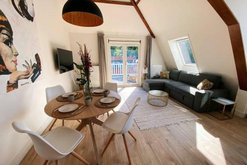 Apartamento Luxurious Historical Loft Close To The Beach!!