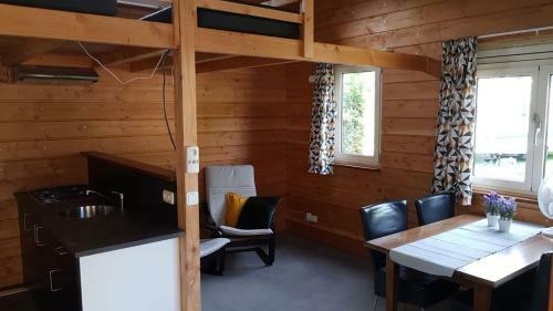 Chalet - Camping 't Dekske