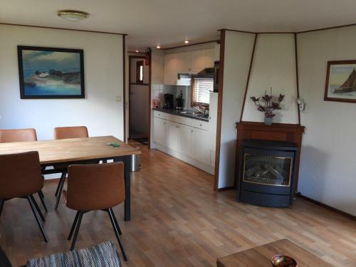 Ruim Vakantie Chalet Zeegse, Drenthe