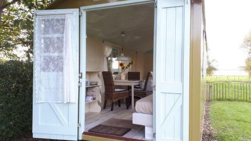 Pipowagen Overnachting Het Houten Huis