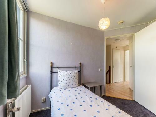 Spacious Holiday Home In Zeewolde With Swimming Pool
