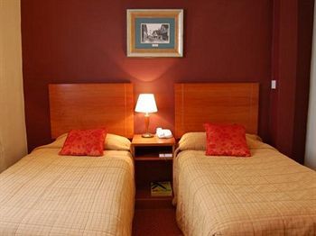 Saffron Hotel
