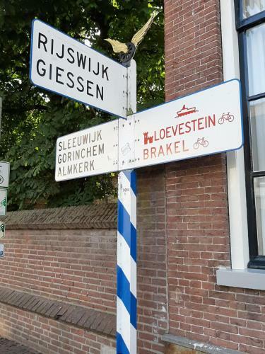 Bed & Breakfast Thuis Bij Elles