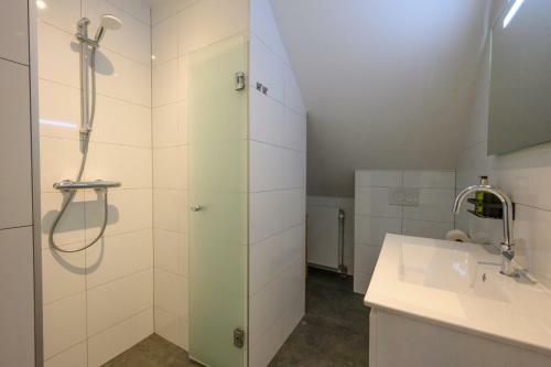 B&B Witvliet, Kamers En Studio Met Heerlijk Ontbijt !