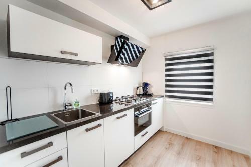 Seawave Apartment