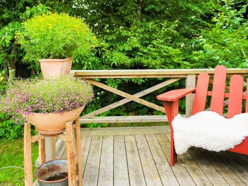 Holiday Home �rebro