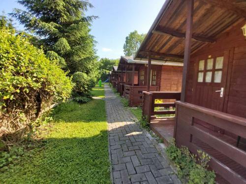 Bungalow Camping Edelweiss - Floare de Colt - Gyop�r
