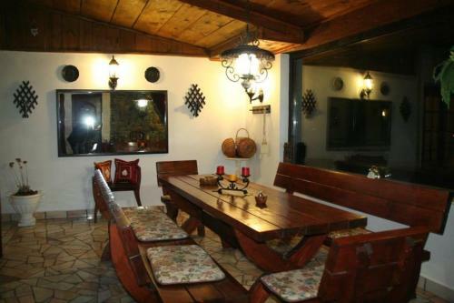 Hostal Pensiunea Club Castel Resita