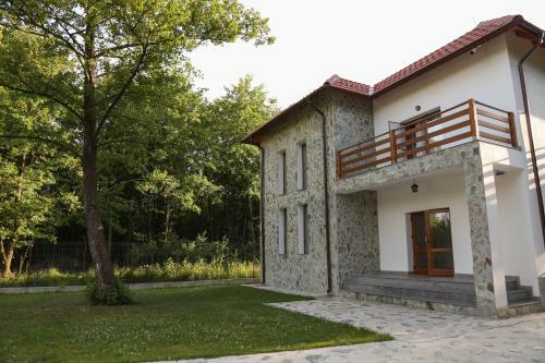 Hostal Pensiunea 2 A-mici
