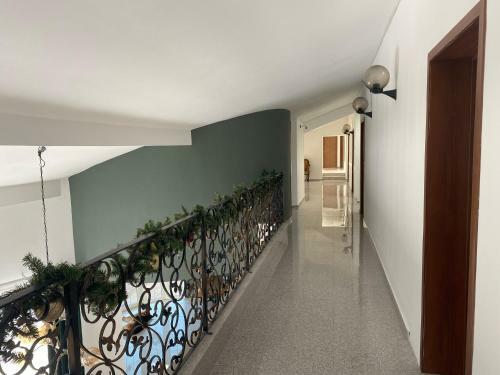Hostal Budux Delux Vila