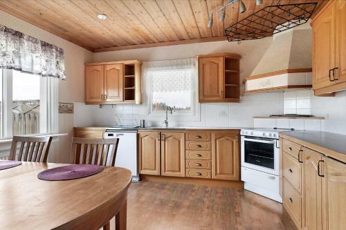 Large Spacious 4br House Perfect For Workers Near Wind Farms