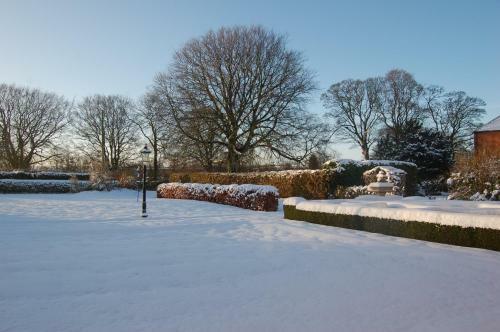 Hostal The Wold Cottage