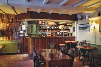 Hostal Hambro Arms