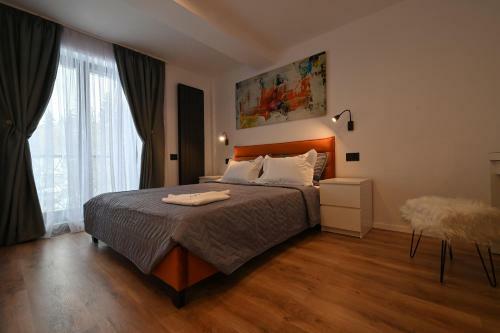 R&b Apartments