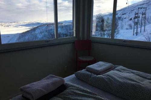 4 Bedrooms Apartment At Riksgr�nsen