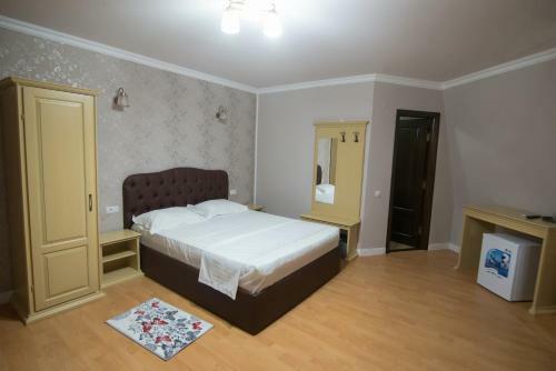 Hostal Pensiunea Duet