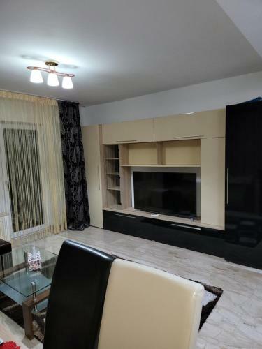 Apartament Aly