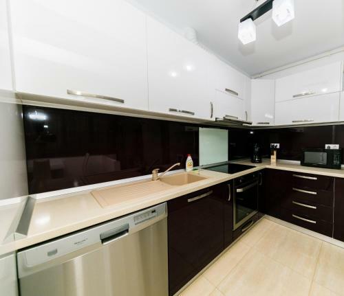 Family Apartment Near Shoping City