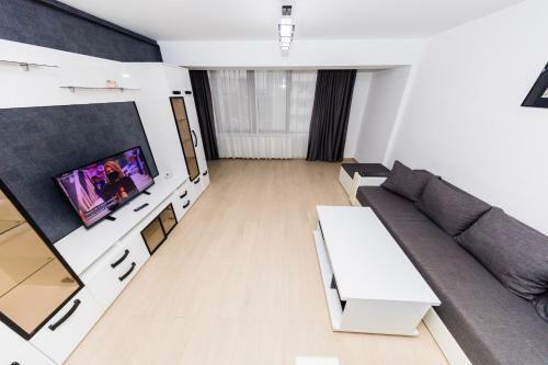 Family Apartment Near Shoping City